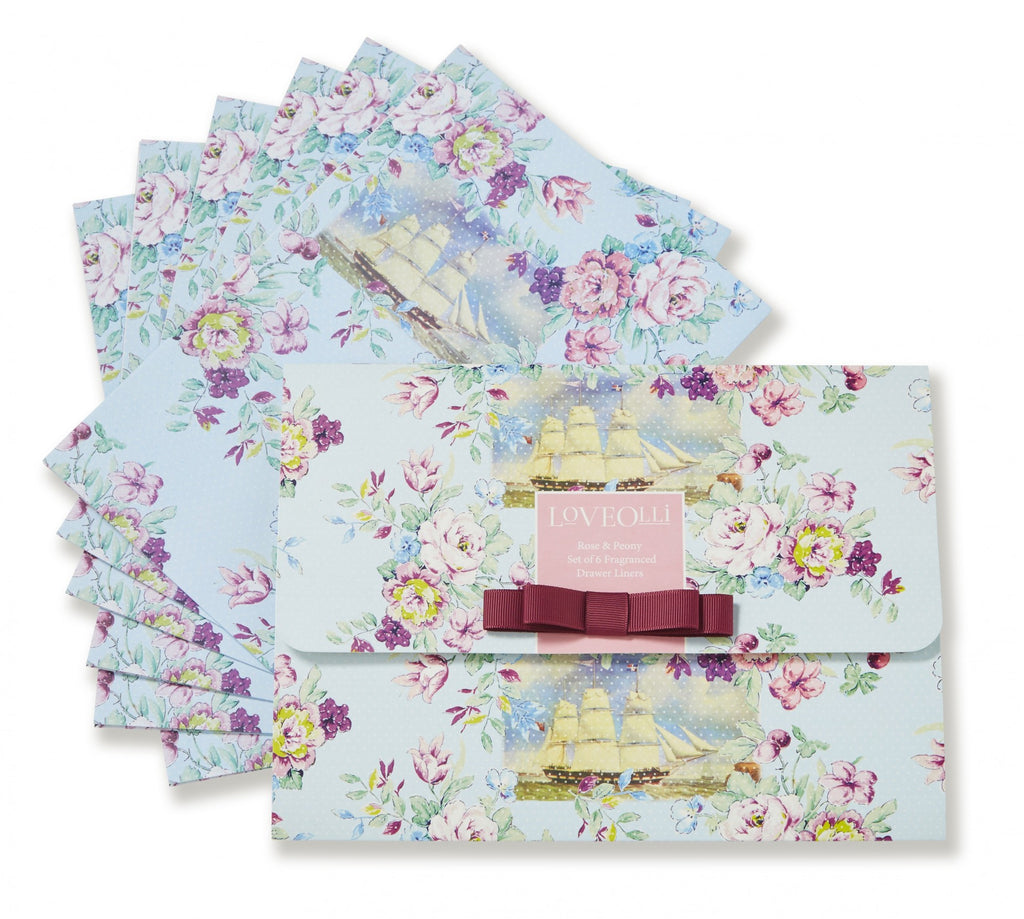 Conjunto de seis envelopes decorativos florais com ilustração de navio e etiqueta LOVE FOLLI