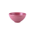 Taça cor-de-rosa em cerâmica com padrão geométrico exterior