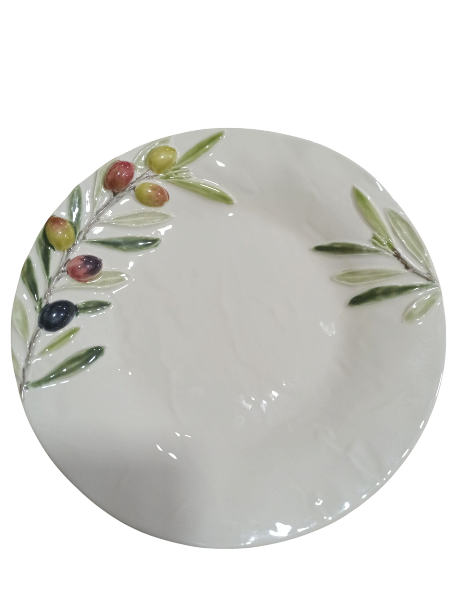 Prato branco redondo com decoração de ramos de oliveira e azeitonas coloridas em relevo