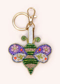 Porta-chaves dourado com pendente de abelha em miçangas coloridas