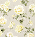 Papel de parede bege com padrão de rosas amarelas e folhas verdes
