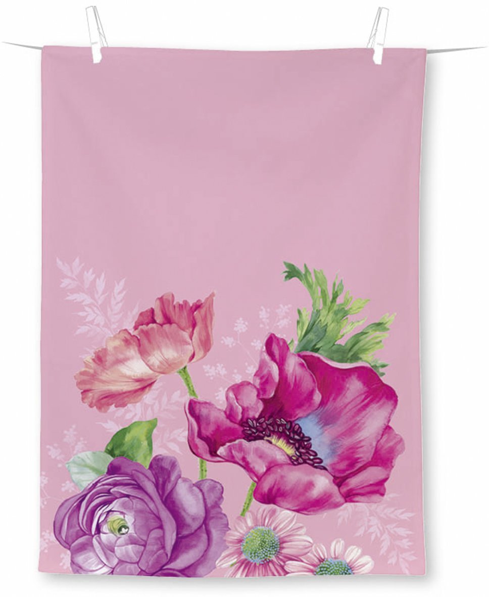 Pano rosa com flores em estampado colorido pendurado com prendedores