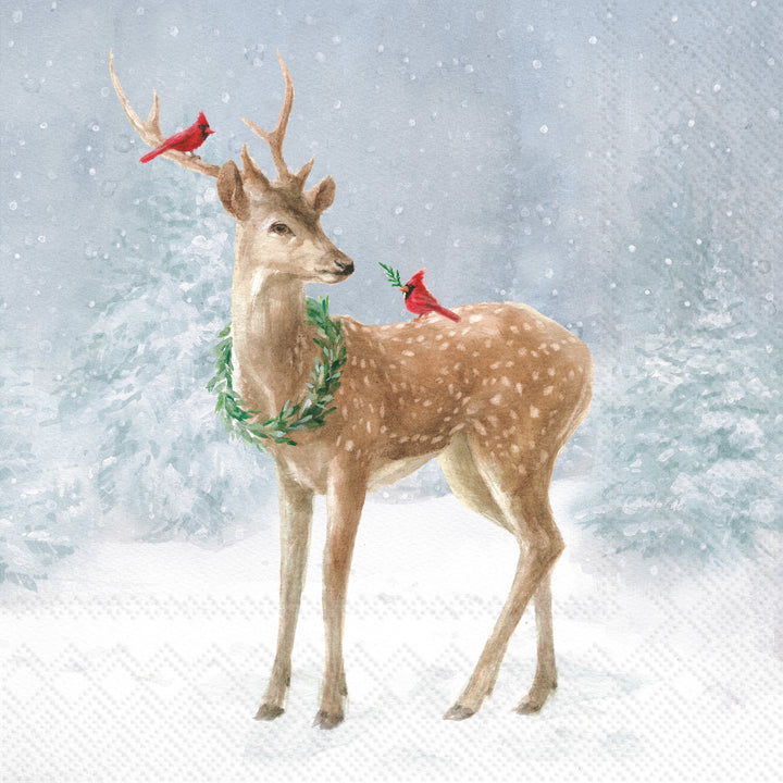 Ilustração de veado com grinalda e pássaros vermelhos na neve