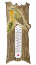 Termómetro decorativo em madeira com figura de pássaro e escala em Celsius e Fahrenheit