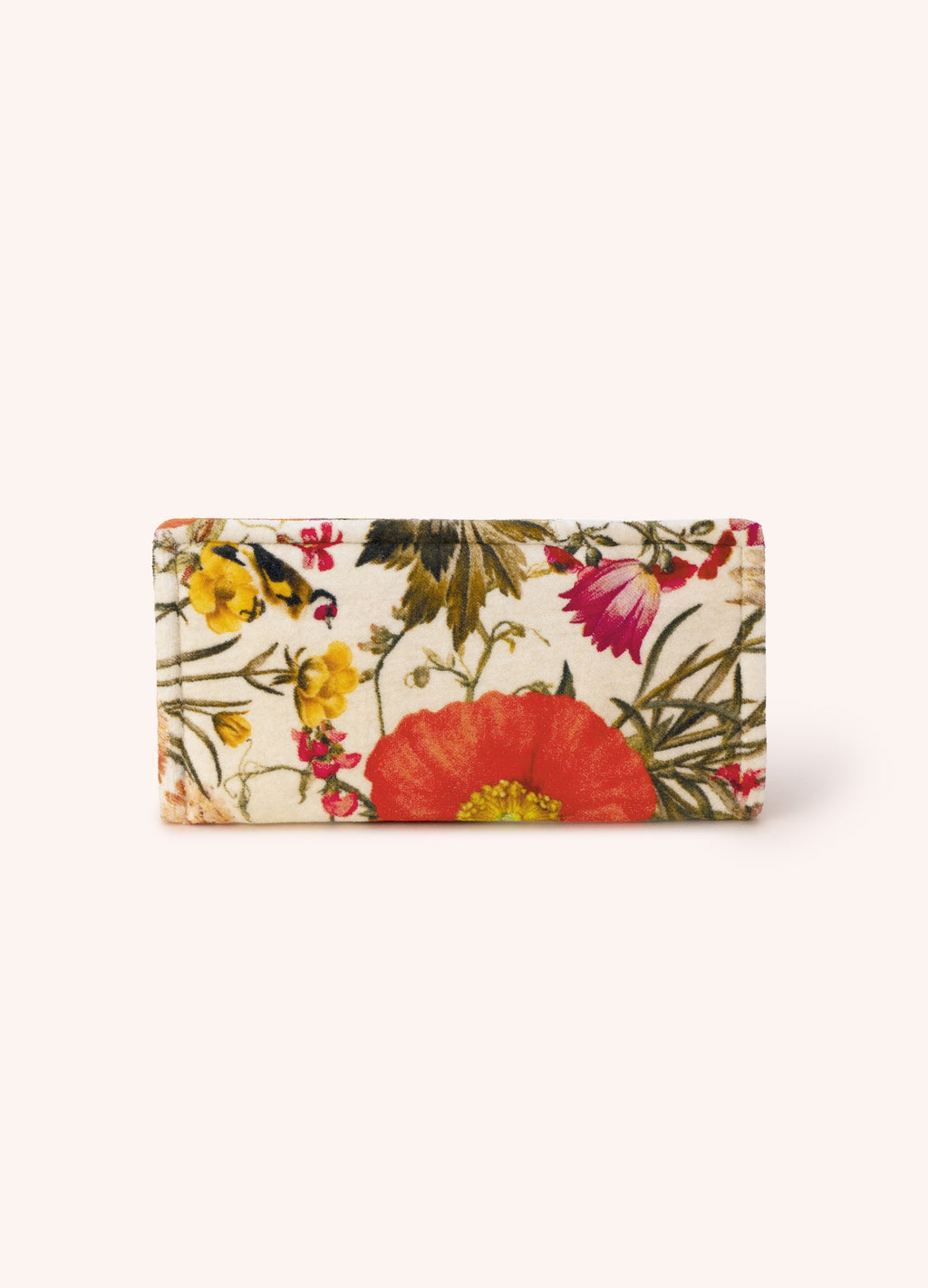Carteira com padrão floral colorido sobre fundo branco