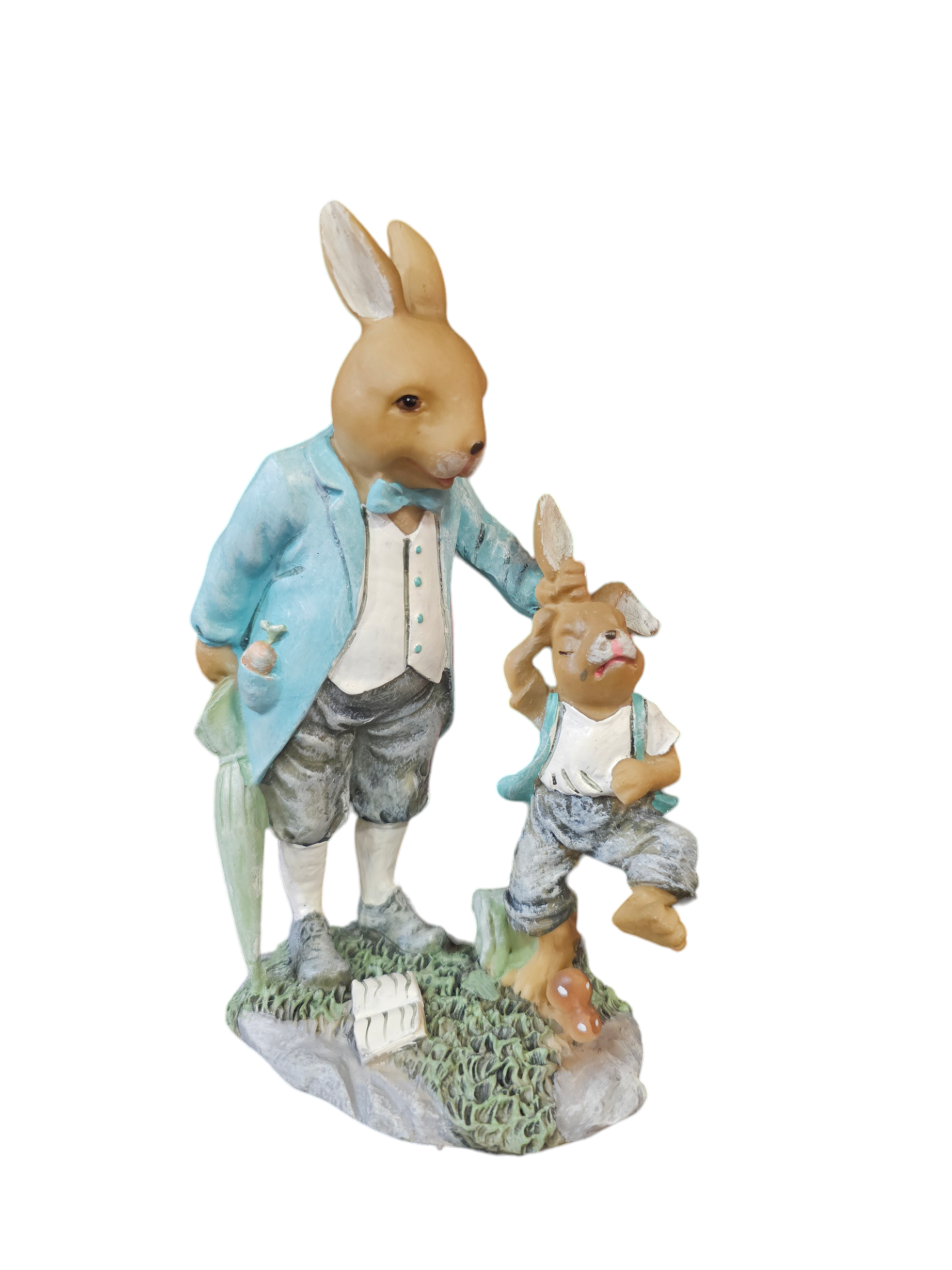 Escultura decorativa de coelhos com roupas coloridas