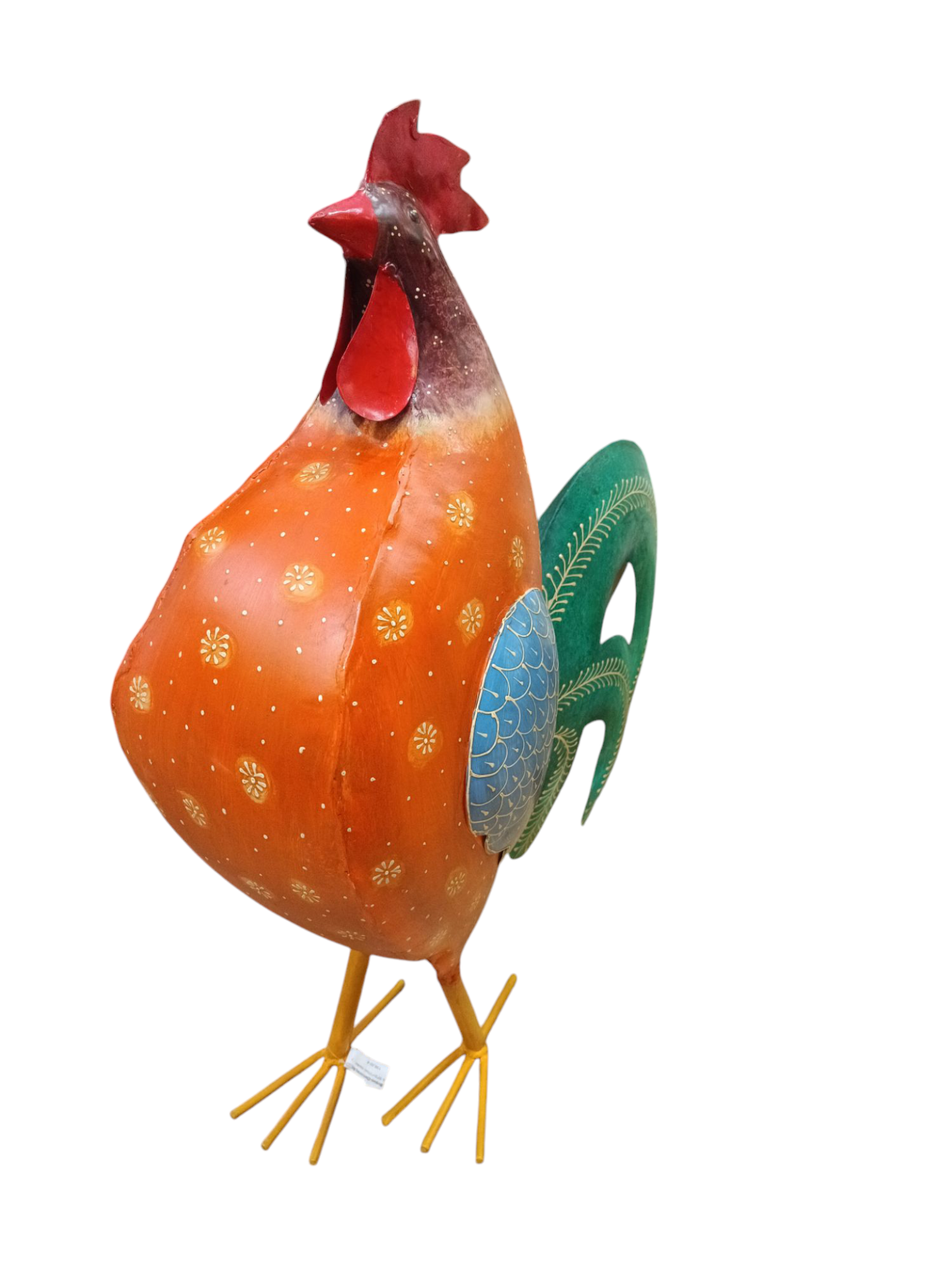 Estátua decorativa de galo de metal com cores laranja, vermelho, azul e verde